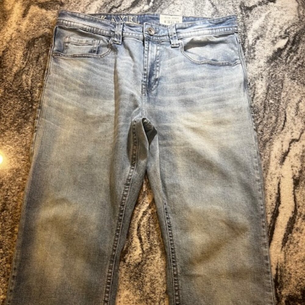 TK Axel Slim Boot jeans‎ Men's size 36x32 light wash natural fading